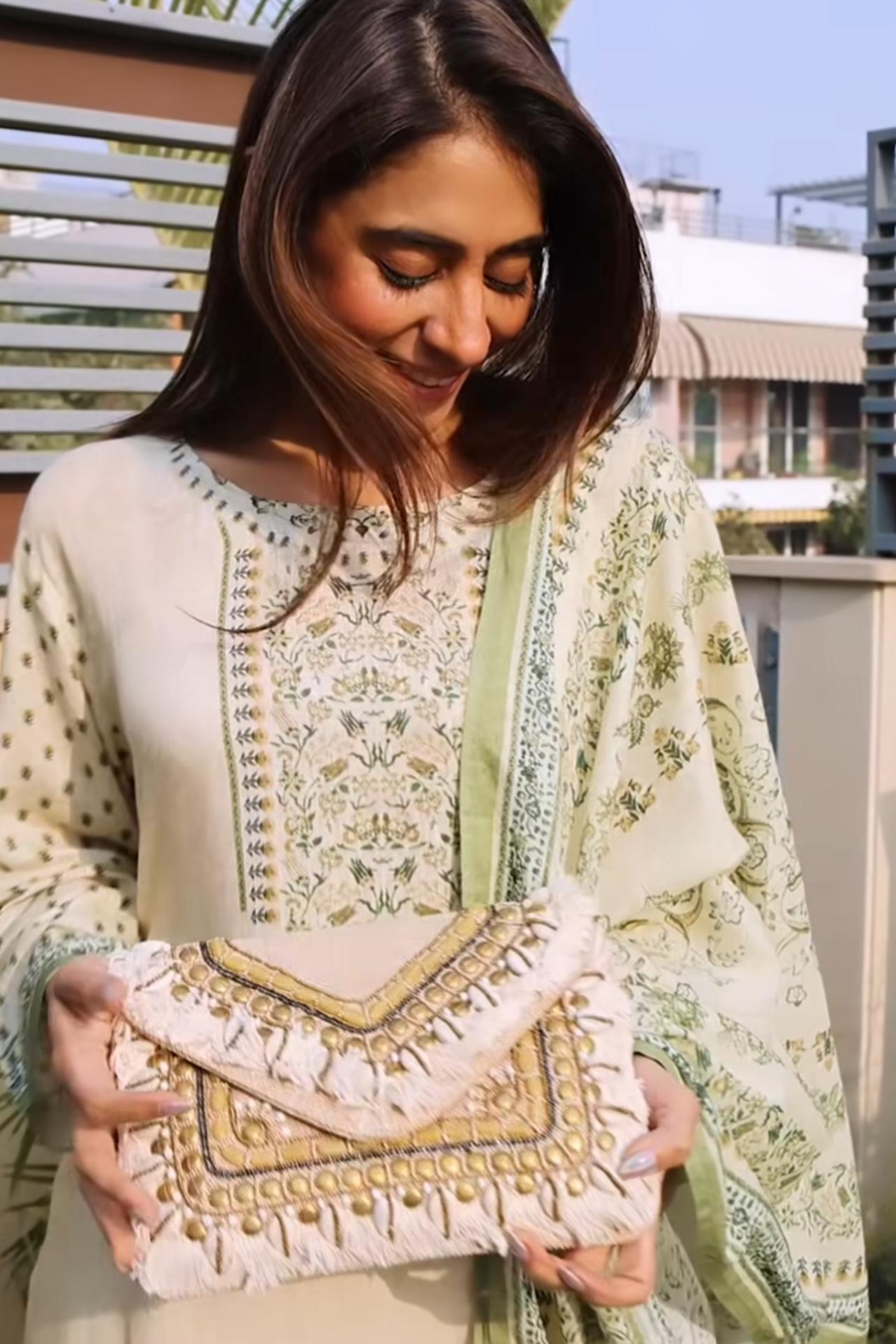 women elegant kurta dupatta