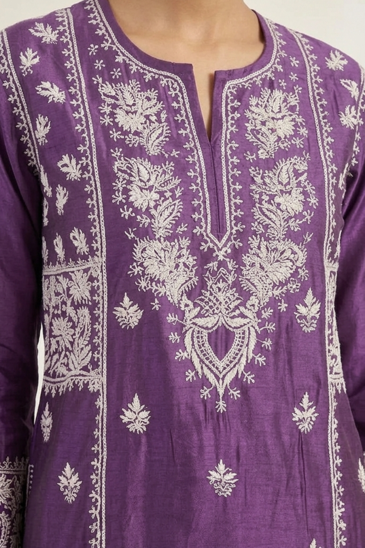 Heavy Viscose Chanderi Handwork Kurti