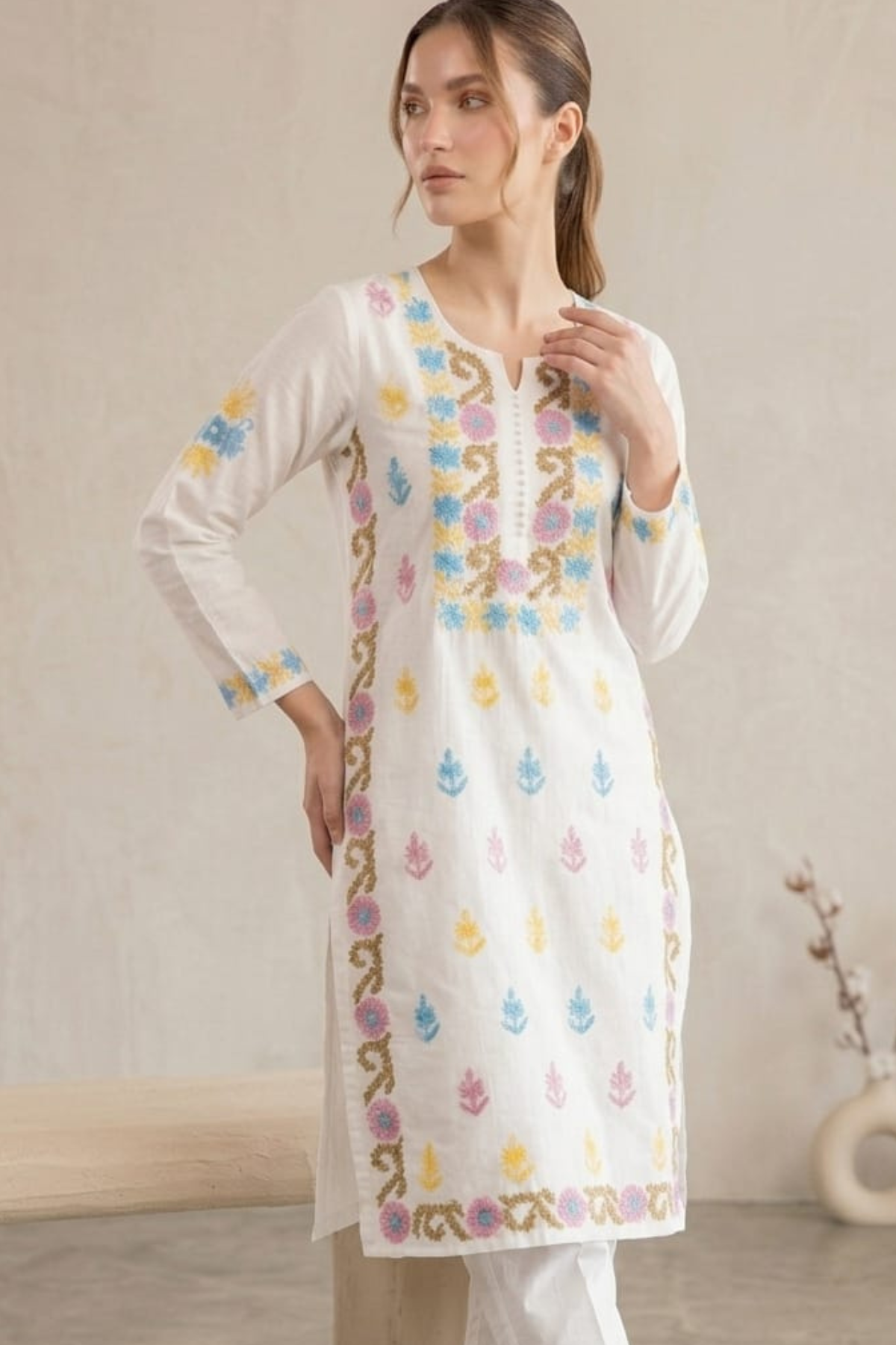 Rayon Multi Thread Kashmiri Work Kurti