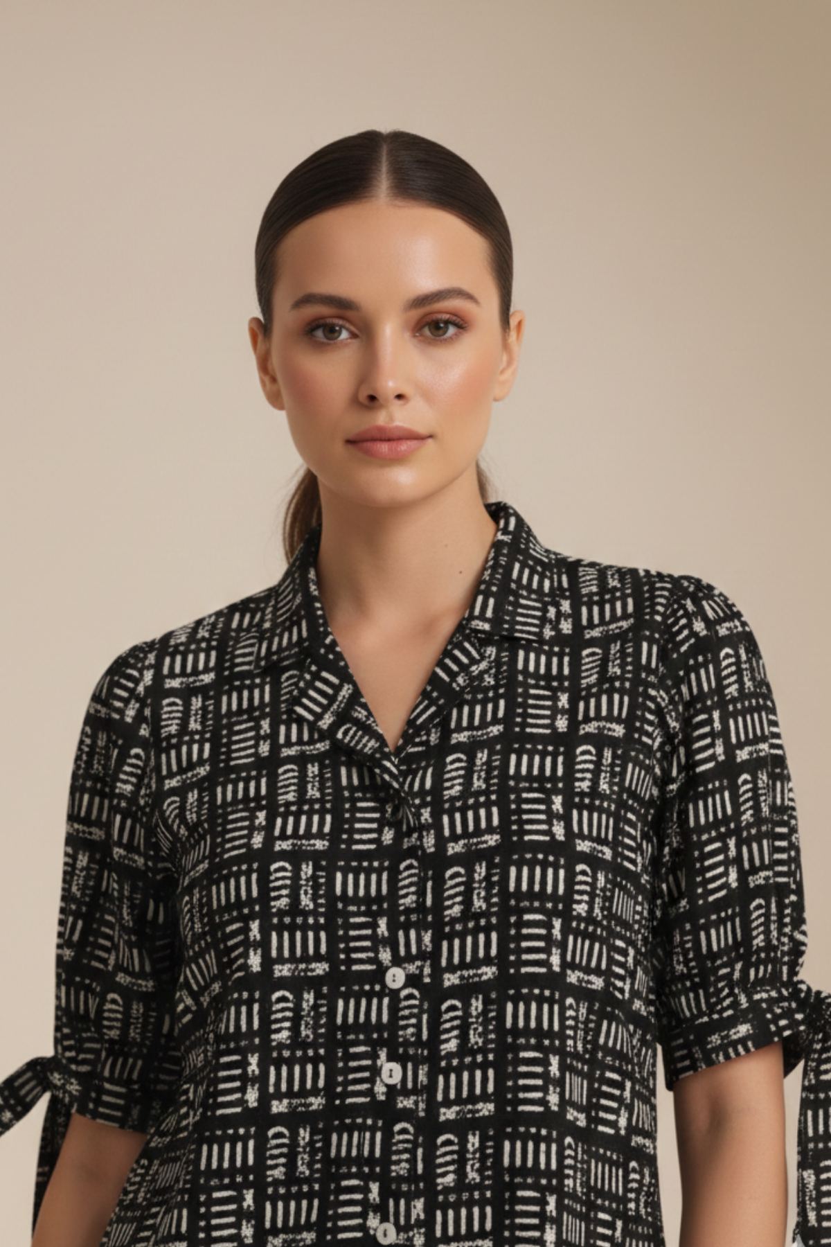 Short Top With Puff Sleeves