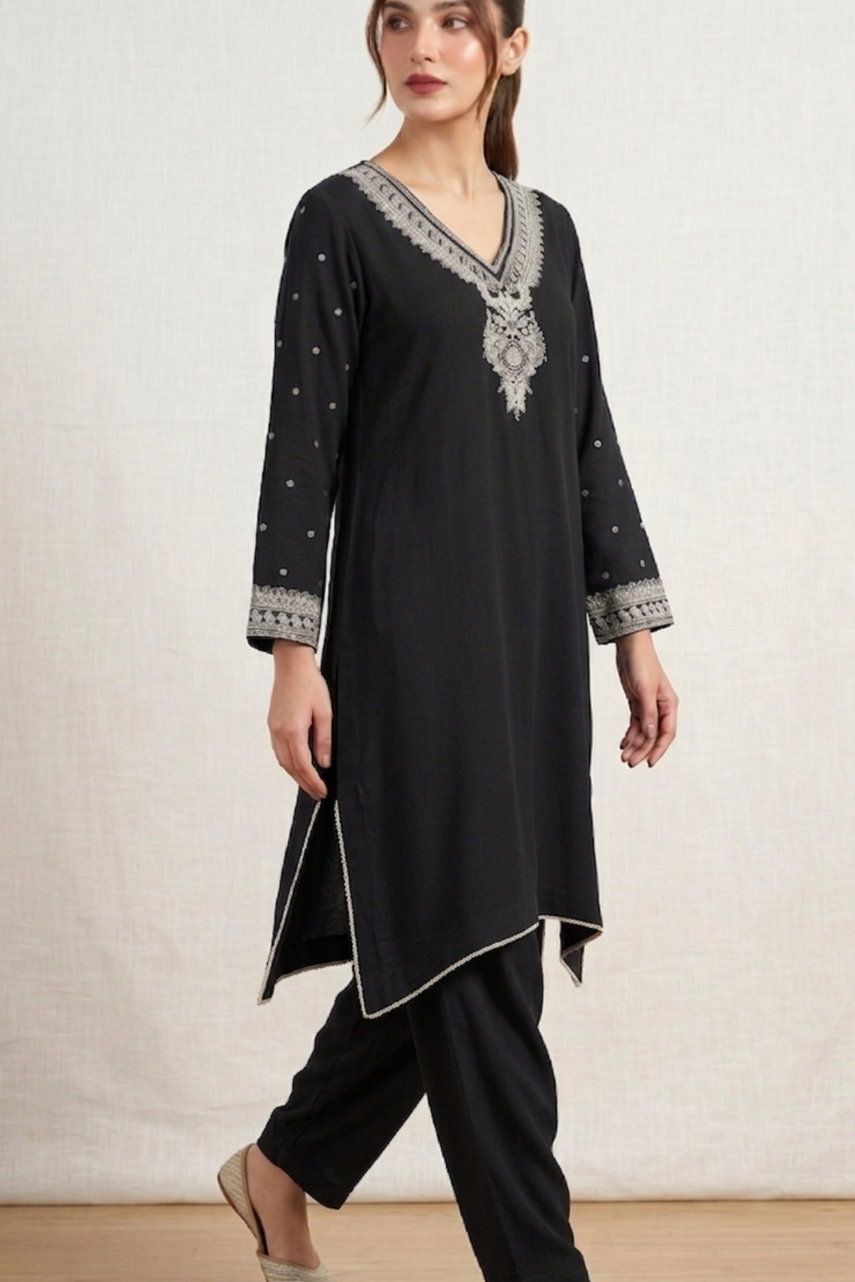 Falak Salwar Set
