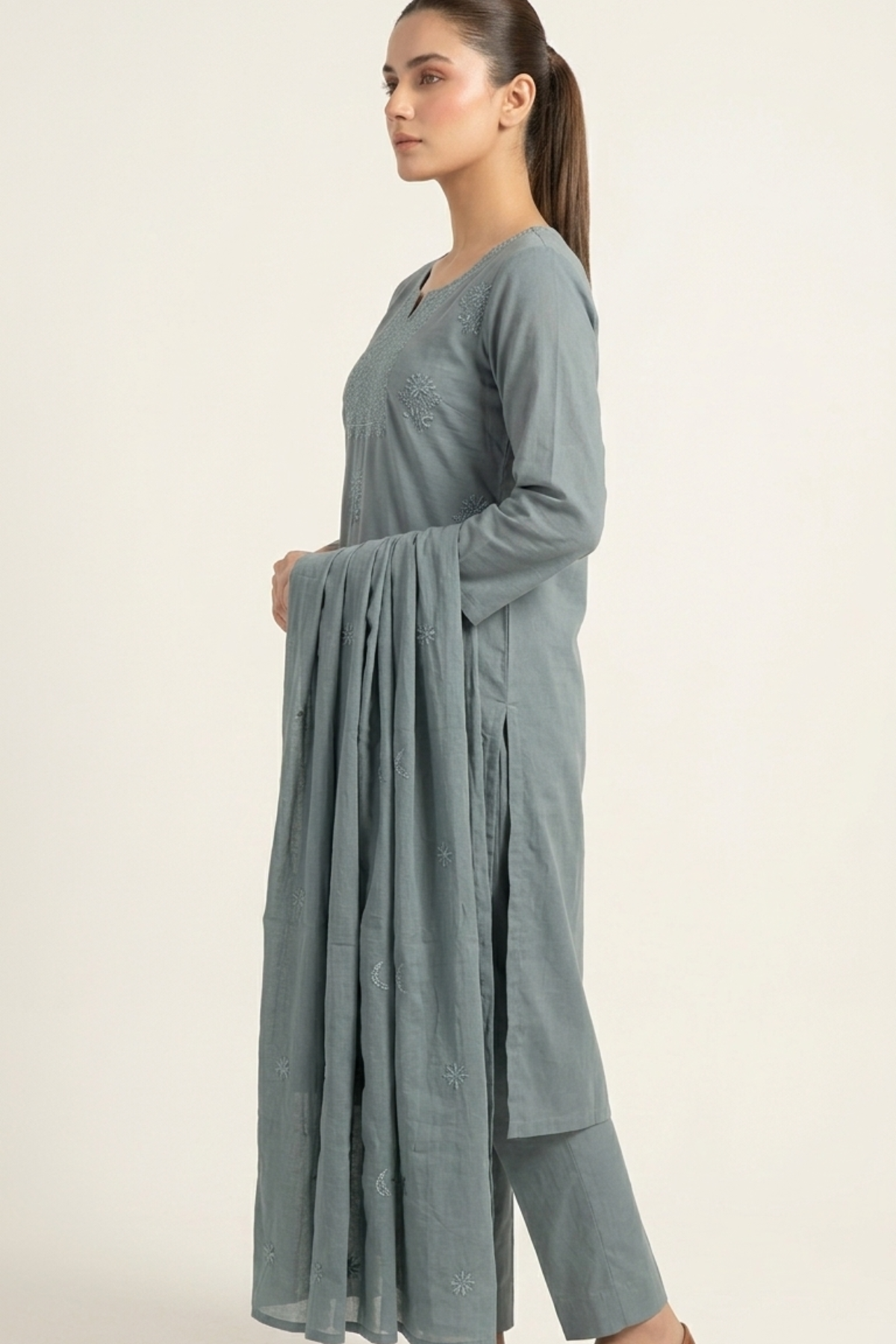 Adah Kurta Dupatta Set (3 pc)