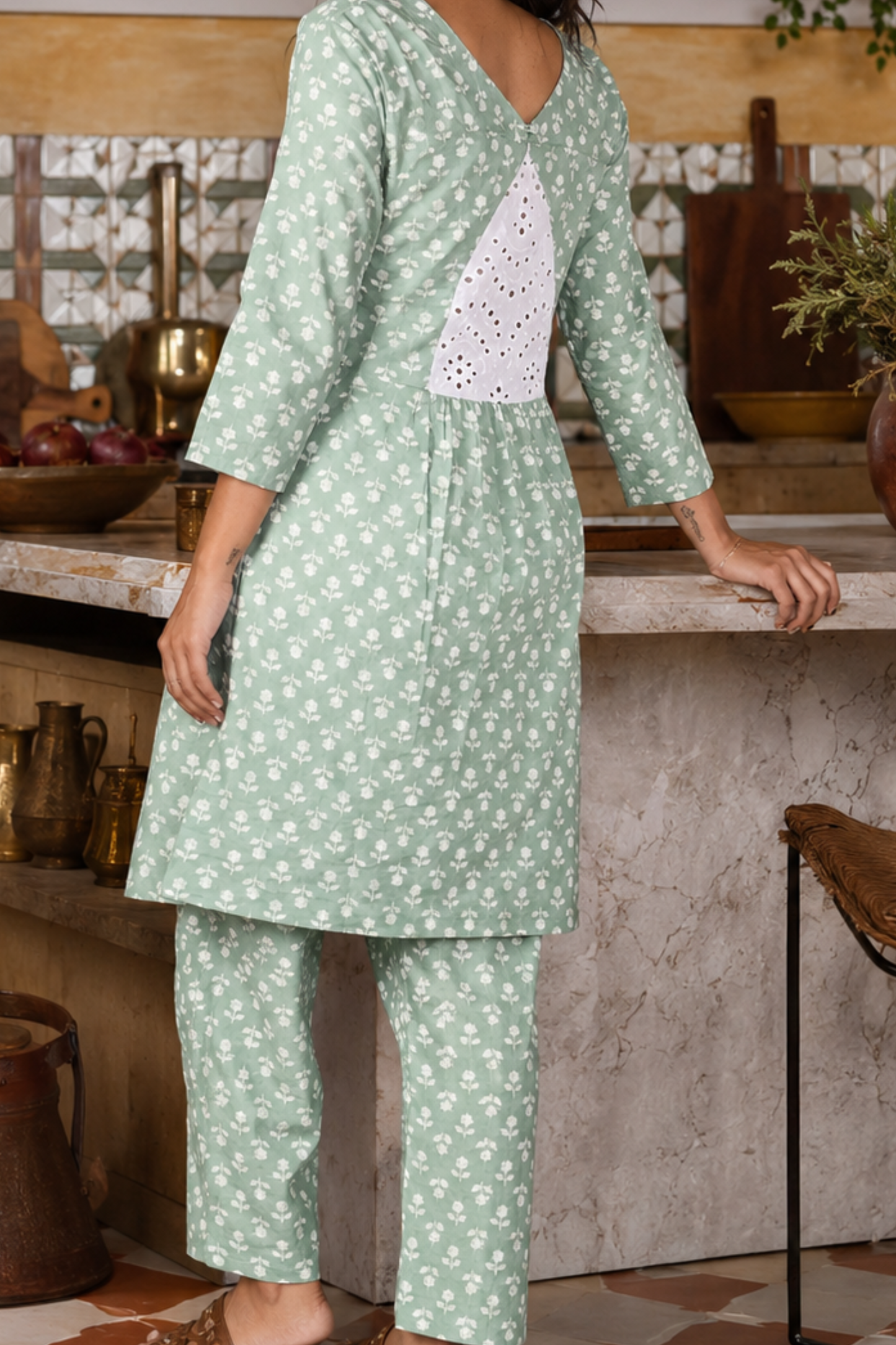 Ananya set