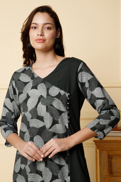 black kurti design for girl
