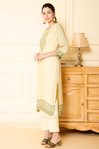 ethnic kurta sets with dupatta
