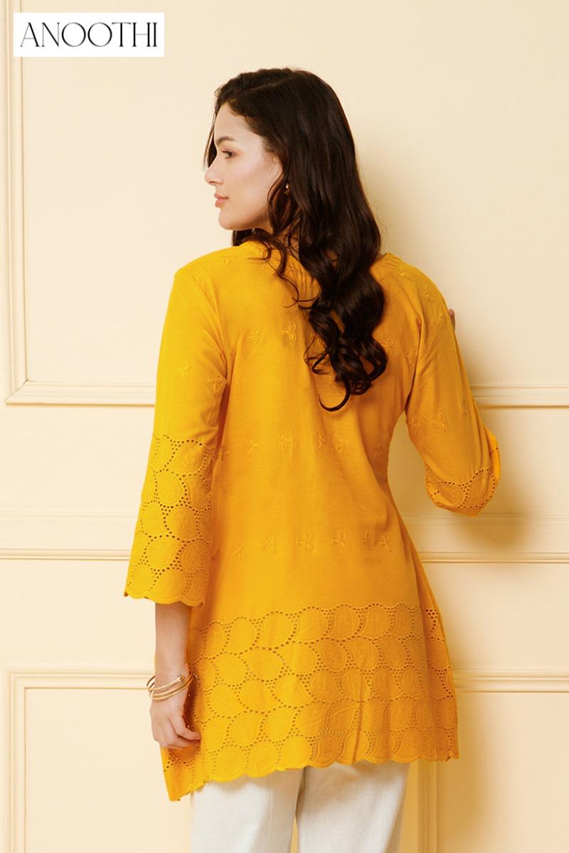 mustard yellow top combination
