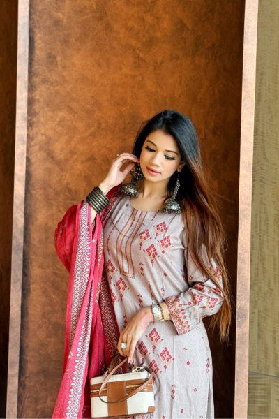 Rustic Rosé Kurta Dupatta Set